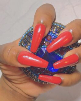 Diva Press On Nails
